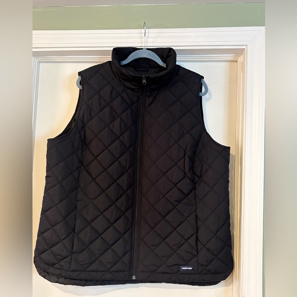 Lands' End Womens Quilted Black Vest - Picture 7 of 8